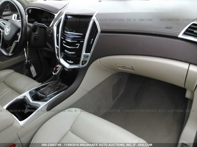 3GYFNCE32DS616839 - 2013 CADILLAC SRX LUXURY COLLECTION Champagne photo 5