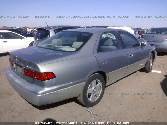 JT2BG22K810570935 - 2001 TOYOTA CAMRY CE/LE/XLE SILVER photo 4