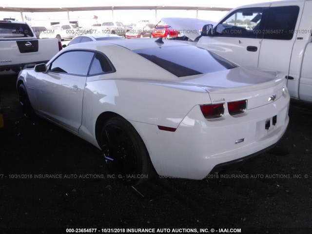 2G1FA1E38D9150085 - 2013 CHEVROLET CAMARO LS WHITE photo 3