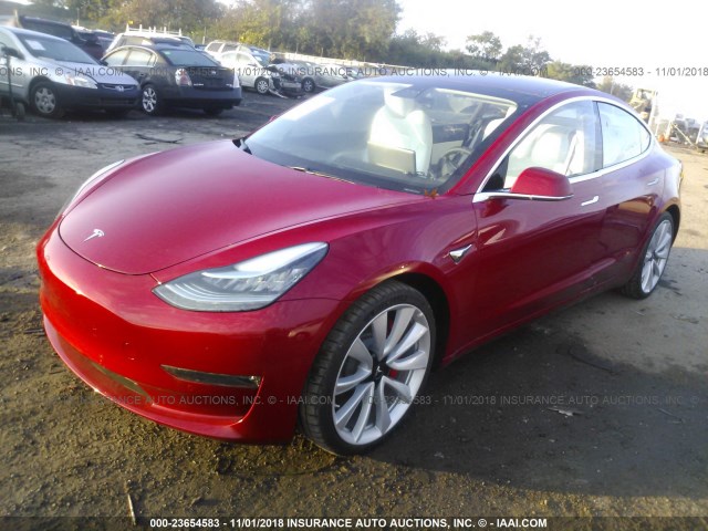 5YJ3E1EBXJF055346 - 2018 TESLA MODEL 3 RED photo 2