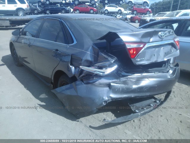 4T4BF1FK9FR463926 - 2015 TOYOTA CAMRY LE/XLE/SE/XSE GRAY photo 6