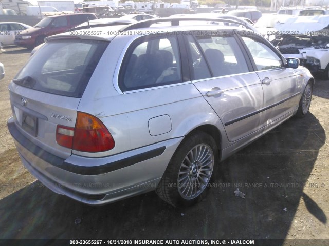 WBAEP33442PF01260 - 2002 BMW 325 XIT SILVER photo 4