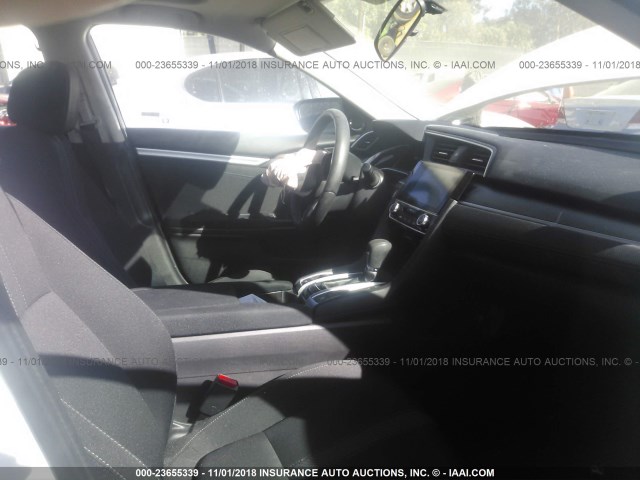 2HGFC2F76JH539805 - 2018 HONDA CIVIC EX Սպիտակ լուսանկար 5