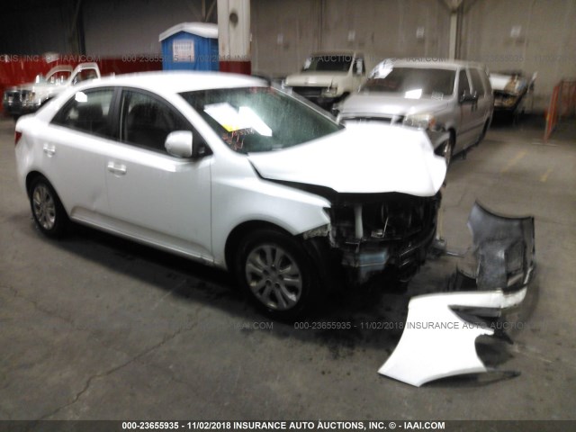 KNAFU4A22A5095586 - 2010 KIA FORTE EX WHITE photo 1