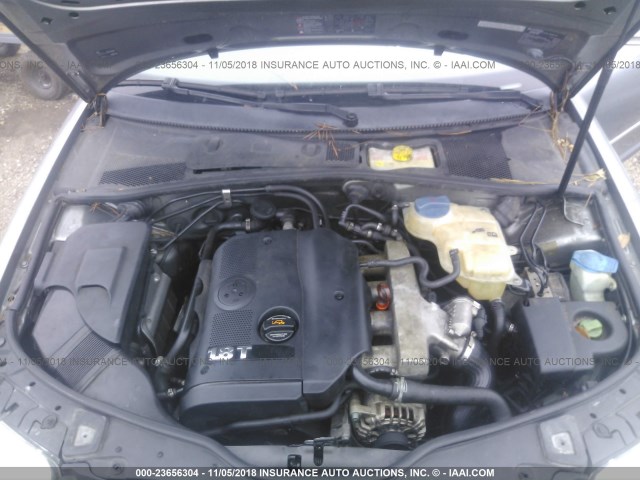 WVWPD63B64E290806 - 2004 VOLKSWAGEN PASSAT GLS GRAY photo 10