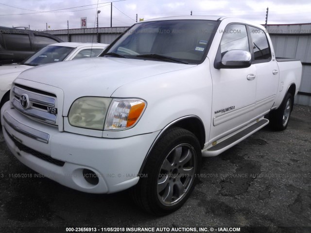 5TBET34106S503026 - 2006 TOYOTA TUNDRA DOUBLE CAB SR5 WHITE photo 2