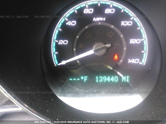 1G1ZC5EB3AF184850 - 2010 CHEVROLET MALIBU 1LT SILVER photo 7