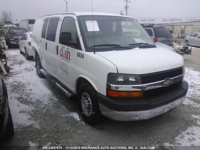 1GBWGRFF9F1276836 - 2015 CHEVROLET EXPRESS G2500 LT WHITE photo 1