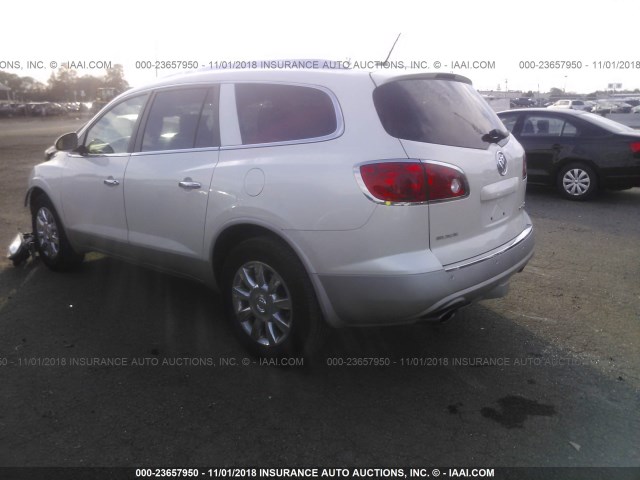 5GAKVDED4CJ347389 - 2012 BUICK ENCLAVE WHITE photo 3