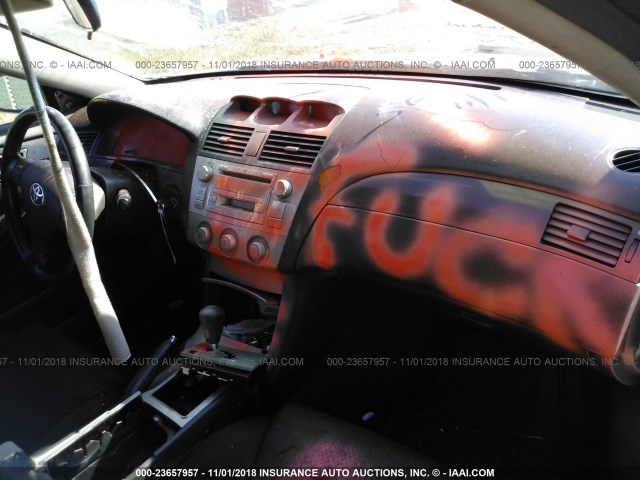 4T1CA38P94U024014 - 2004 TOYOTA CAMRY SOLARA SE/SLE Gümüş foto 5