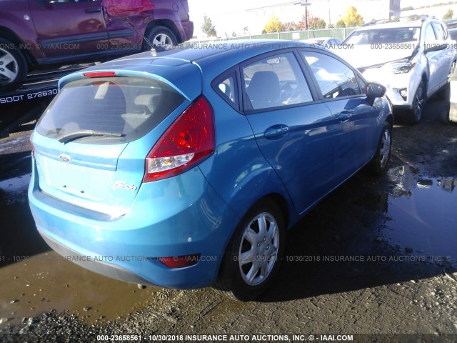 3FADP4EJ5DM171759 - 2013 FORD FIESTA SE BLUE photo 4