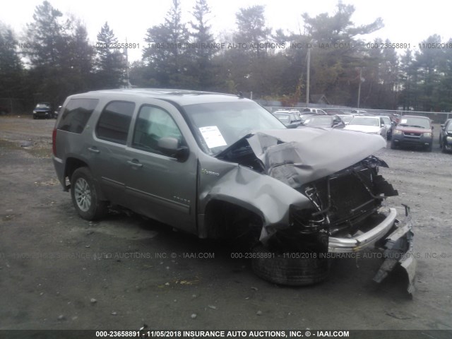 1GNSKDEJ1CR247899 - 2012 CHEVROLET TAHOE HYBRID GRAY photo 1