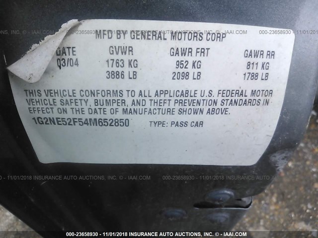 1G2NE52F54M652850 - 2004 PONTIAC GRAND AM SE GRAY photo 9