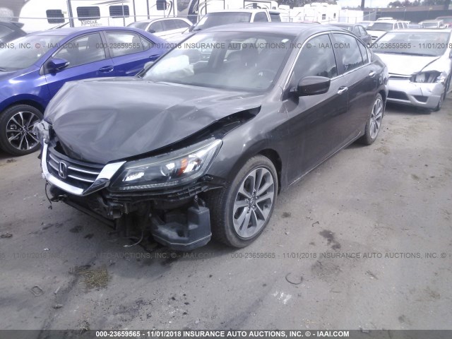 1HGCR2F57DA162131 - 2013 HONDA ACCORD SPORT GRAY photo 2