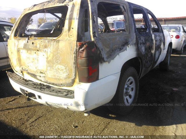 1GNFK13039R214390 - 2009 CHEVROLET TAHOE K1500 LS WHITE photo 4