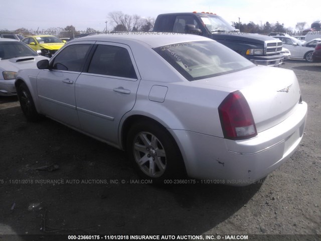 2C3KA53G76H105610 - 2006 CHRYSLER 300 TOURING SILVER photo 3