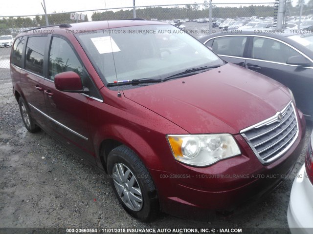 2A4RR5D11AR230273 - 2010 CHRYSLER TOWN & COUNTRY  RED photo 1