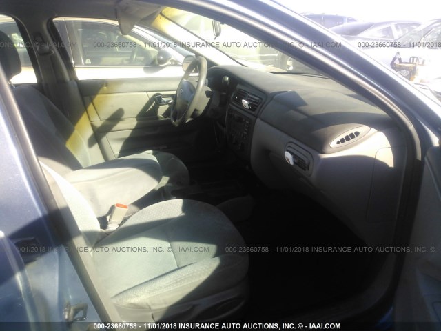 1FAFP5223YG188104 - 2000 FORD TAURUS LX 蓝色 照片 5