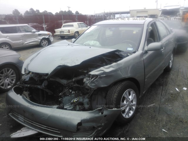 4T1BF32K96U627588 - 2006 TOYOTA CAMRY LE/XLE/SE SILVER photo 2