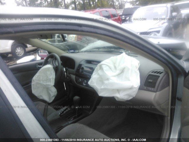 4T1BF32K96U627588 - 2006 TOYOTA CAMRY LE/XLE/SE SILVER photo 5