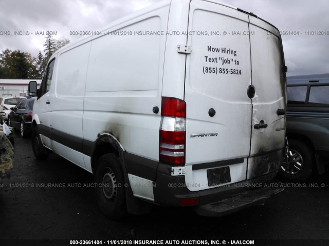 WD3PE7DD9GP279854 - 2016 MERCEDES-BENZ SPRINTER 2500 WHITE photo 3