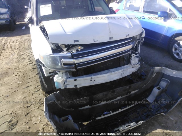 2FMGK5B89DBD22161 - 2013 FORD FLEX SE WHITE photo 6