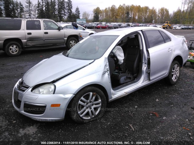 3VWCT71K96M057281 - 2006 VOLKSWAGEN JETTA TDI SILVER photo 2