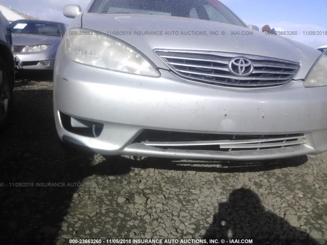 4T1BE30KX6U653963 - 2006 TOYOTA CAMRY LE/XLE/SE SILVER photo 6