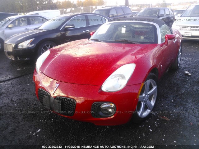 1G2MG35X18Y101330 - 2008 PONTIAC SOLSTICE GXP RED photo 2