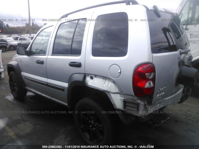 1J4GL48K67W701159 - 2007 JEEP LIBERTY SPORT SILVER photo 3