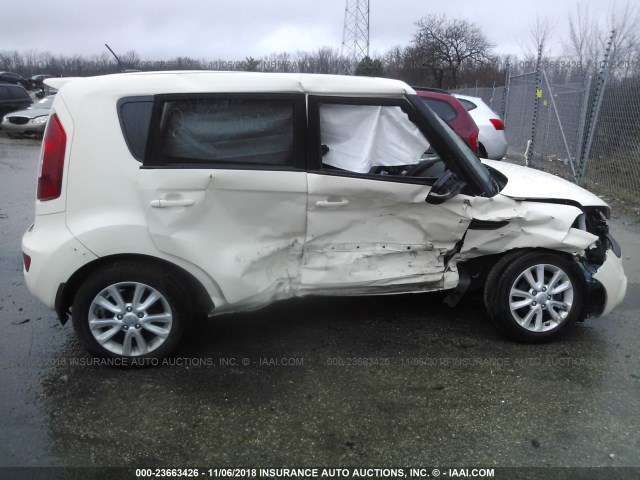 KNDJT2A67D7770073 - 2013 KIA SOUL +/!/SPORT WHITE photo 6