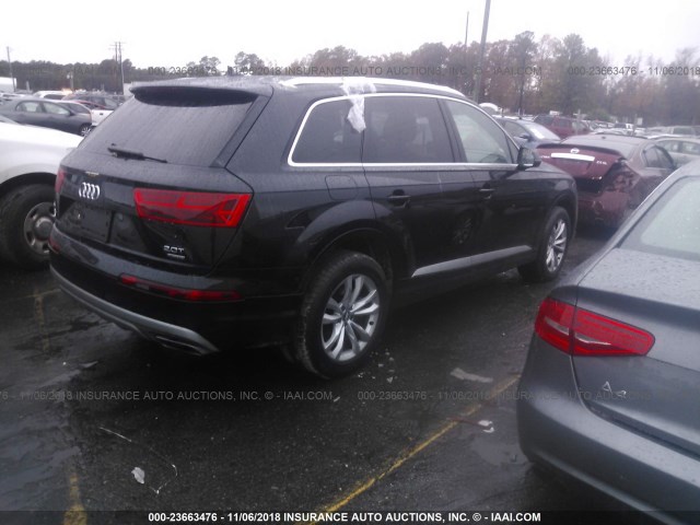 WA1LHAF78JD002129 - 2018 AUDI Q7 BLACK photo 4