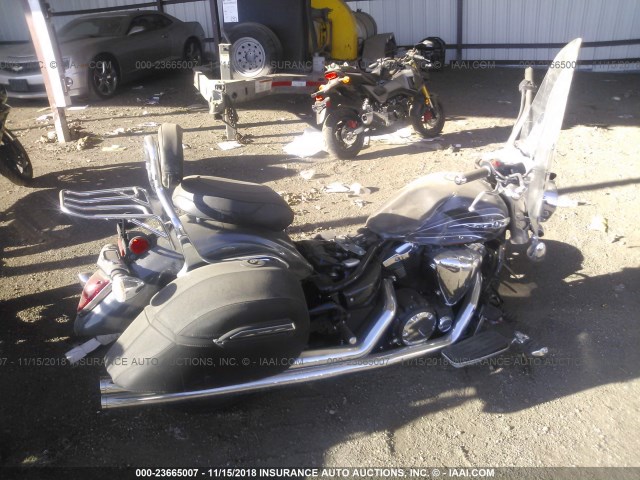 JYAVP32E7CA000857 - 2012 YAMAHA XVS1300 CT GRAY photo 4