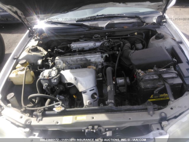 4T1BG22K71U043478 - 2001 TOYOTA CAMRY CE/LE/XLE 白色 照片 10