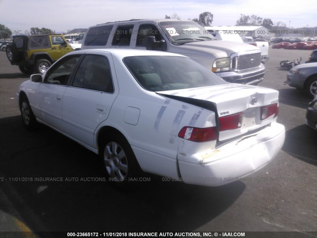 4T1BG22K71U043478 - 2001 TOYOTA CAMRY CE/LE/XLE WHITE photo 3