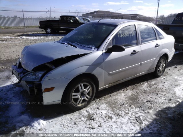 1FAFP34N37W328233 - 2007 FORD FOCUS ZX4/S/SE/SES 银色 照片 2