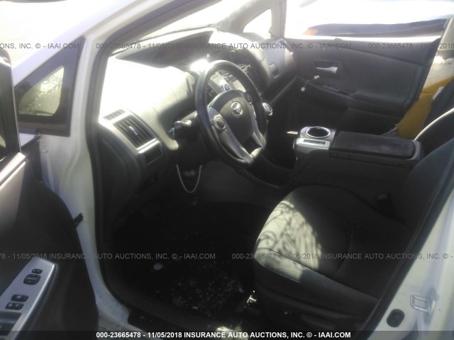 JTDZN3EU6E3320001 - 2014 TOYOTA PRIUS V WHITE photo 5