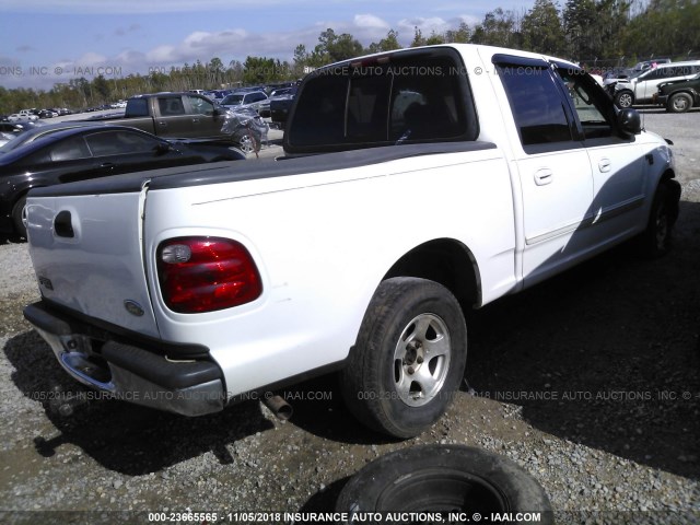 1FTRW07L03KC55715 - 2003 FORD F150 SUPERCREW WHITE photo 4