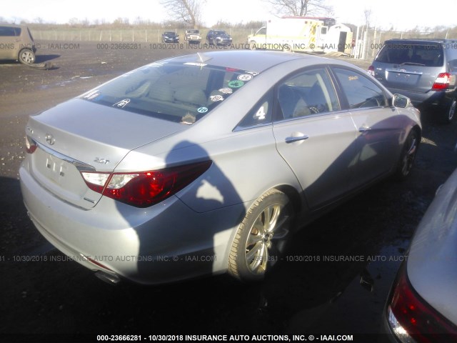 5NPEC4AB7BH191491 - 2011 HYUNDAI SONATA SE/LIMITED SILVER photo 4