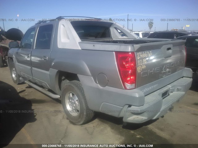 3GNEC13T82G363564 - 2002 CHEVROLET AVALANCHE C1500 GRAY photo 3