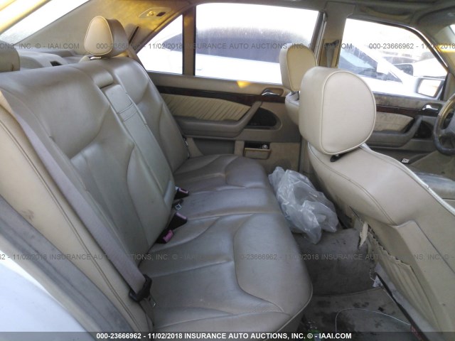 WDBGA43G1WA380897 - 1998 MERCEDES-BENZ S 420 WHITE photo 8