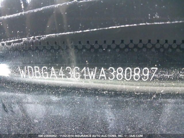 WDBGA43G1WA380897 - 1998 MERCEDES-BENZ S 420 WHITE photo 9