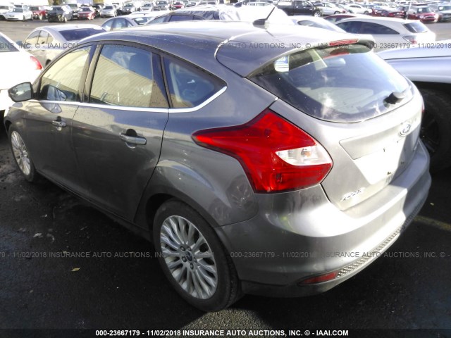 1FAHP3N26CL285449 - 2012 FORD FOCUS TITANIUM GRAY photo 3