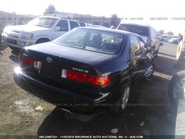 4T1BG22K21U070426 - 2001 TOYOTA CAMRY CE/LE/XLE 黑色 照片 4