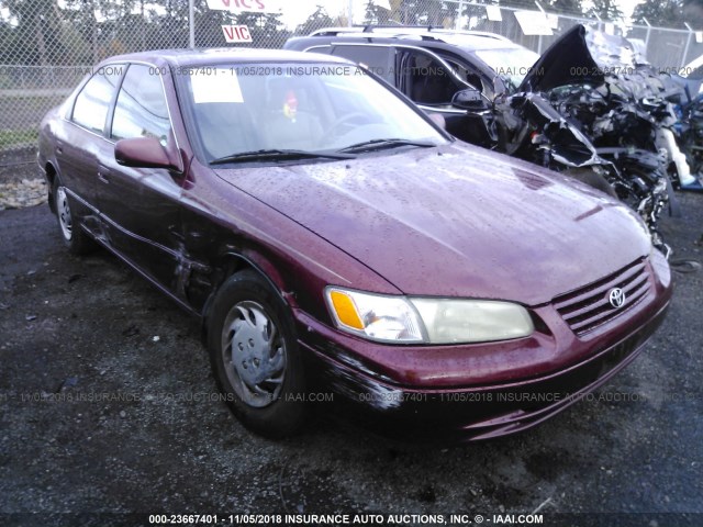 4T1BG22K9XU435869 - 1999 TOYOTA CAMRY CE/LE/XLE RED photo 1