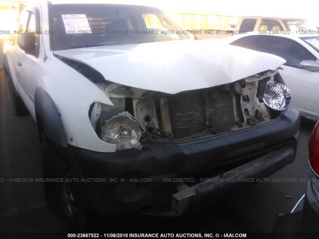 5TEUX42N25Z088358 - 2005 TOYOTA TACOMA ACCESS CAB თეთრი ფოტო 6