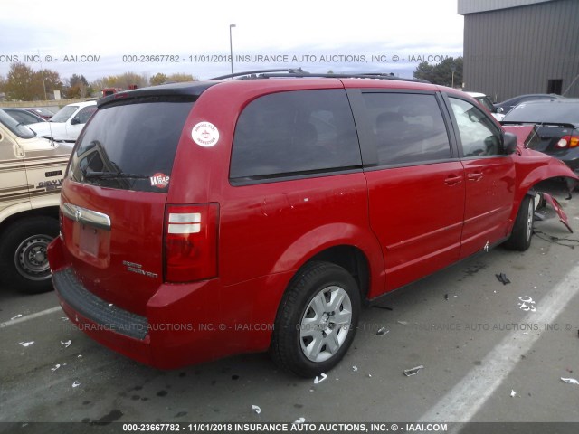 2D4RN3D15AR438469 - 2010 DODGE GRAND CARAVAN HERO RED photo 4