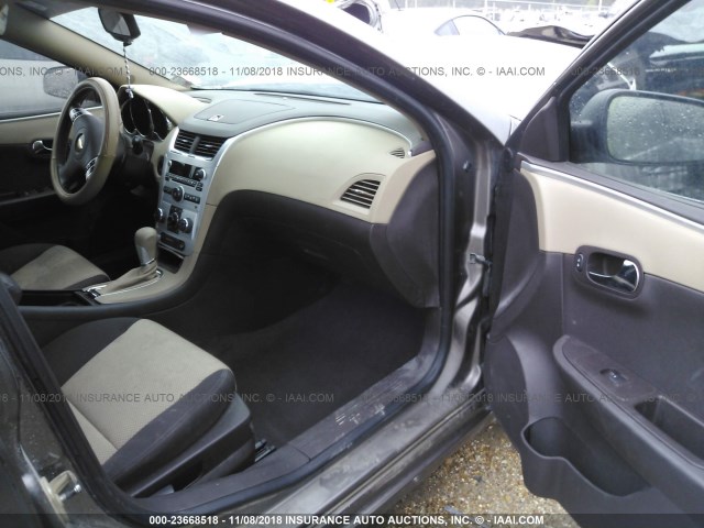 1G1ZB5E1XBF348221 - 2011 CHEVROLET MALIBU LS 棕色 照片 5