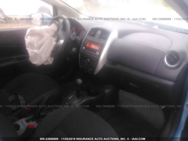 3N1CE2CP4FL387668 - 2015 NISSAN VERSA NOTE S/S PLUS/SV/SL/SR GOLD photo 5