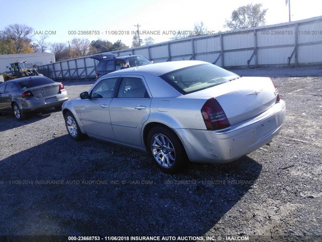 2C3LA63H16H281099 - 2006 CHRYSLER 300C SILVER photo 3